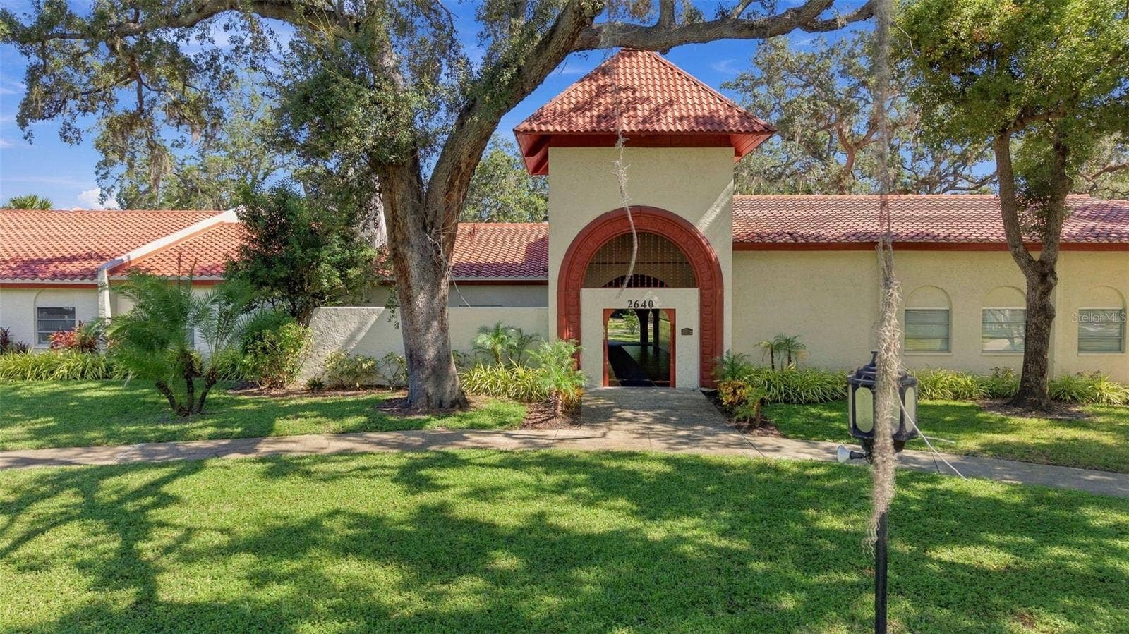2630 PEARCE DRIVE, #211, Clearwater, FL 33764 2630 PEARCE DRIVE, #211, Clearwater, FL 33764