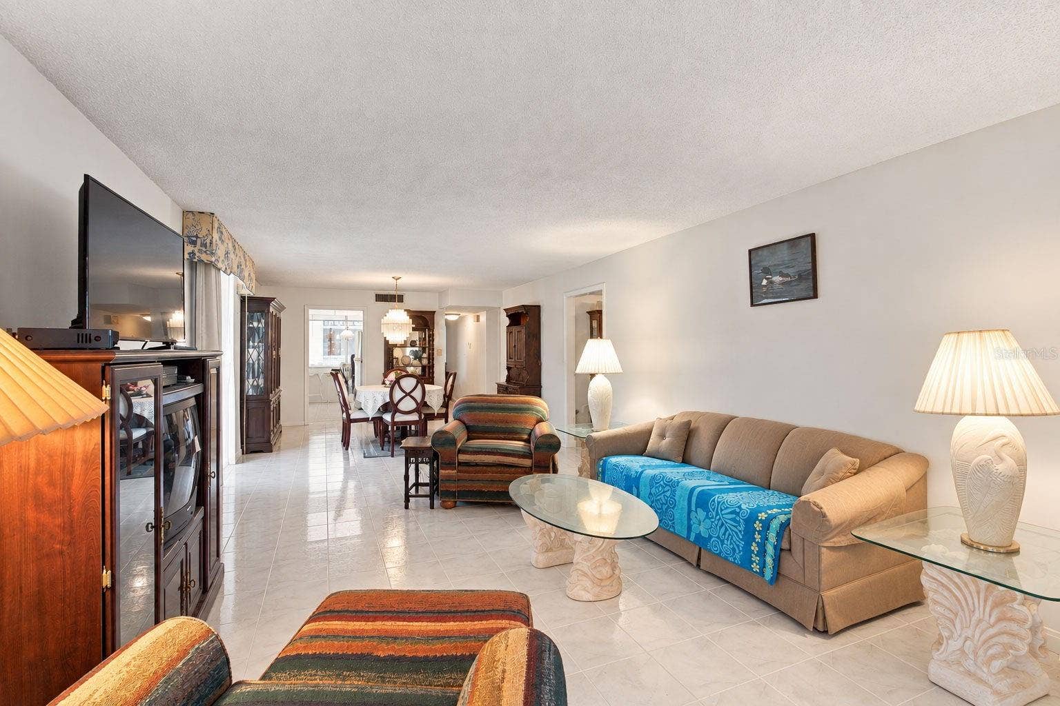 2630 PEARCE DRIVE, #211, Clearwater, FL 33764 2630 PEARCE DRIVE, #211, Clearwater, FL 33764