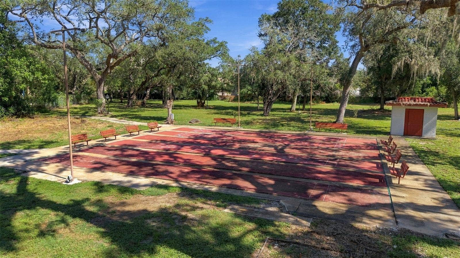 2630 PEARCE DRIVE, #211, Clearwater, FL 33764 2630 PEARCE DRIVE, #211, Clearwater, FL 33764