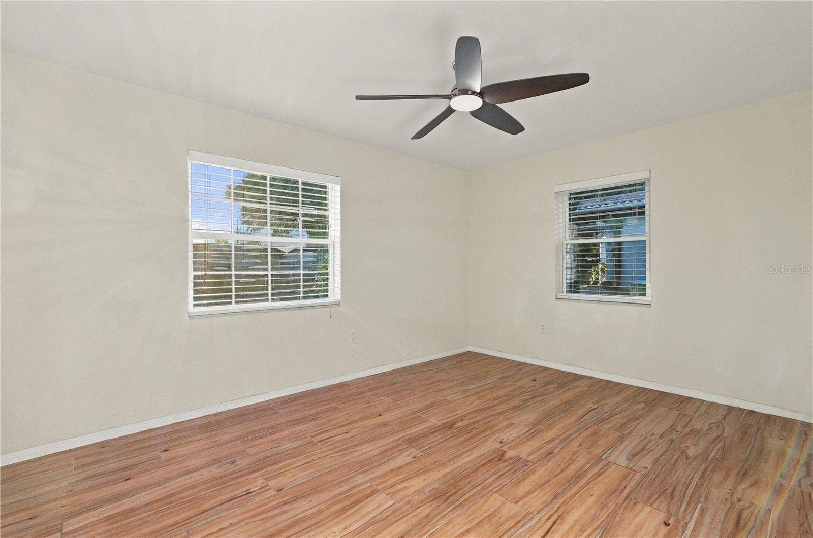 4822 60TH WAY N, Kenneth City, FL 33709