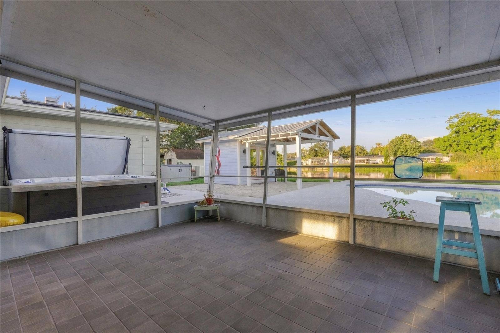 4822 60TH WAY N, Kenneth City, FL 33709