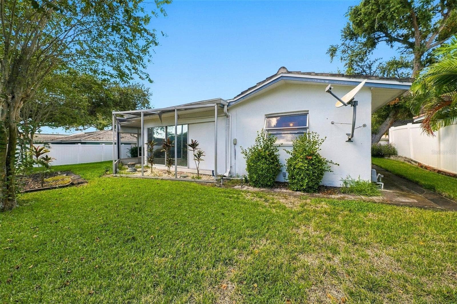12266 69TH TERRACE, Seminole, FL 33772 Backyard
