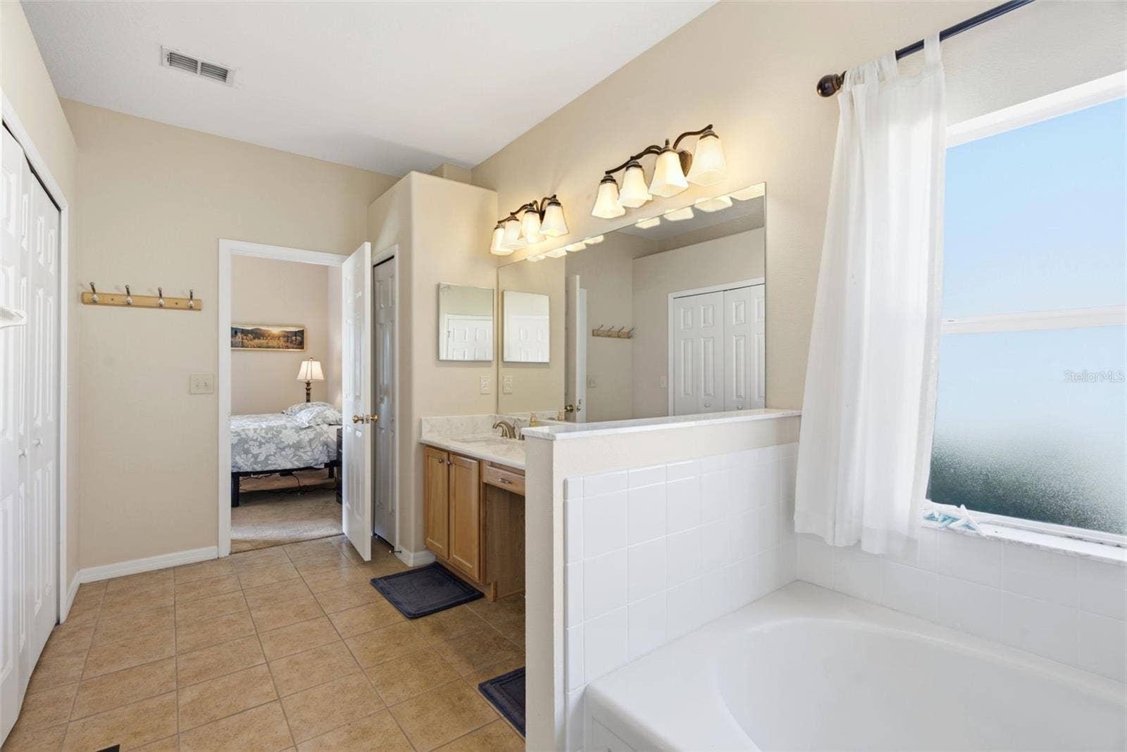 En suite