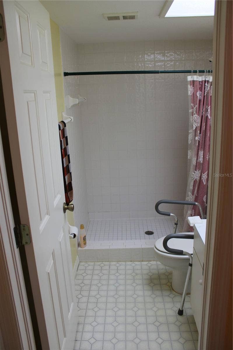 9722 INDIAN KEY TRAIL, #116, Seminole, FL 33776 9722 INDIAN KEY TRAIL, #116, Seminole, FL 33776
