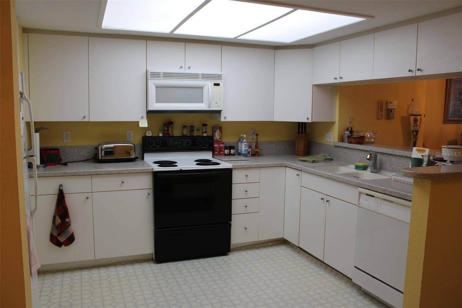 9722 INDIAN KEY TRAIL, #116, Seminole, FL 33776 9722 INDIAN KEY TRAIL, #116, Seminole, FL 33776