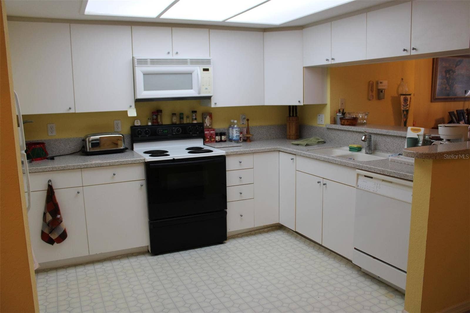 9722 INDIAN KEY TRAIL, #116, Seminole, FL 33776 9722 INDIAN KEY TRAIL, #116, Seminole, FL 33776