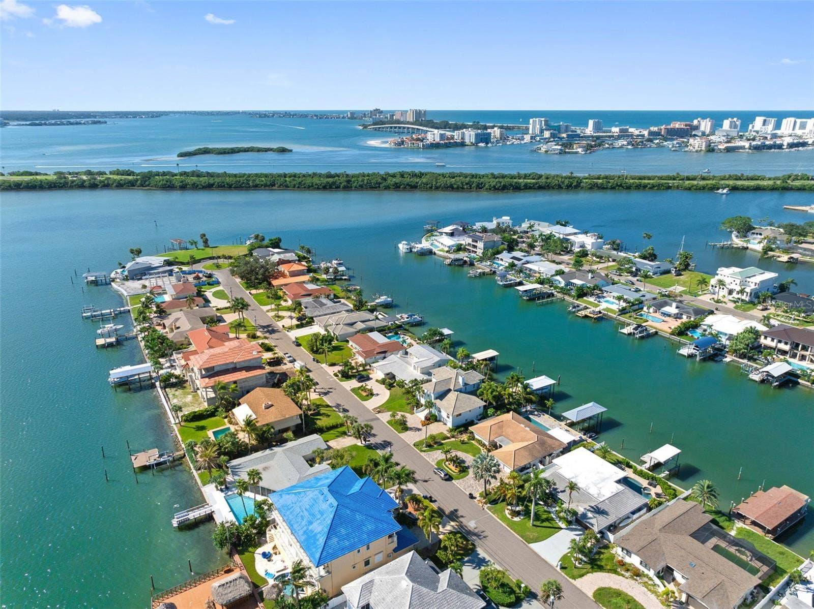68 S WINDWARD ISLAND W, Clearwater Beach, FL 33767 68 S WINDWARD ISLAND W, Clearwater Beach, FL 33767