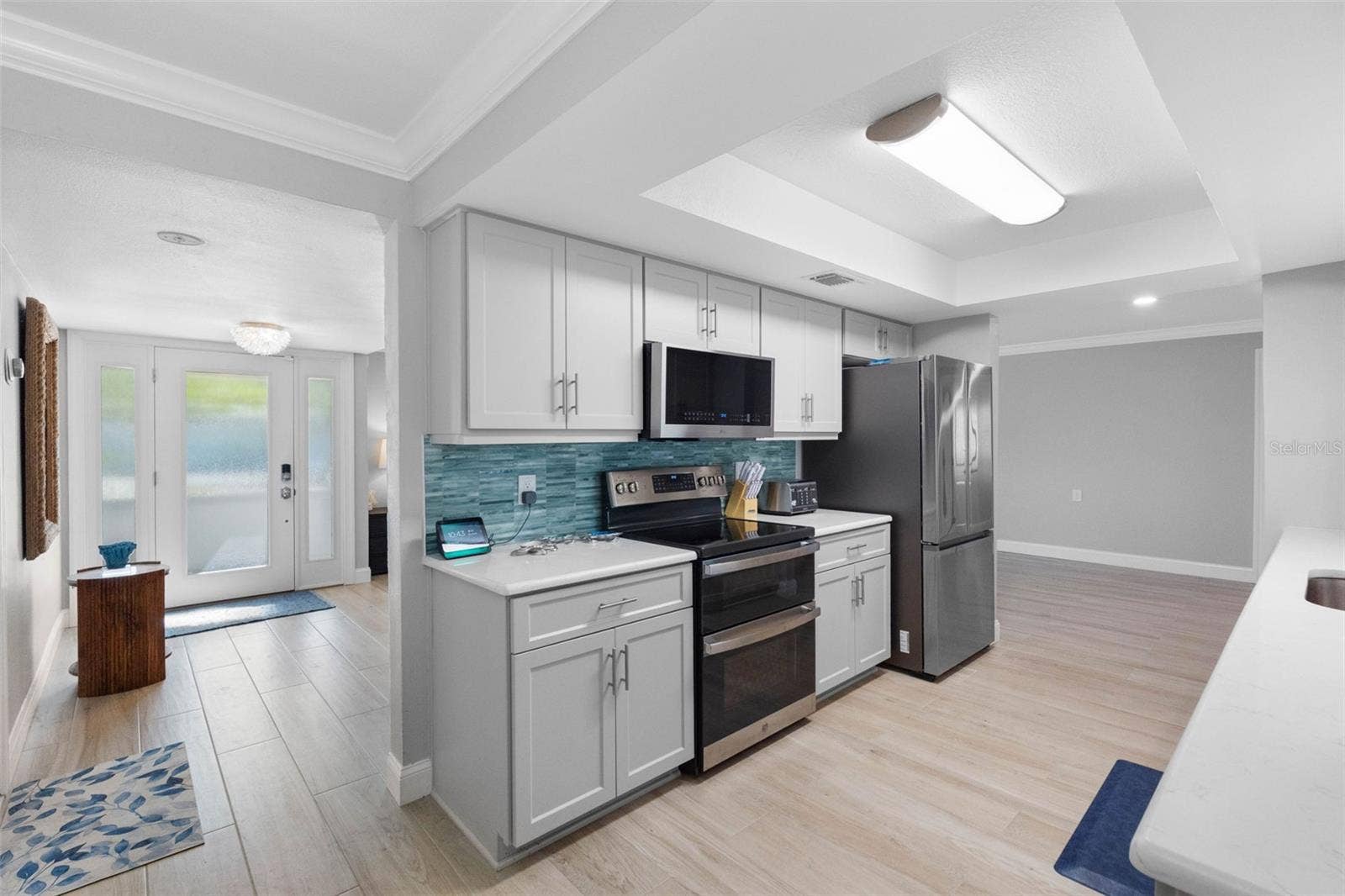 68 S WINDWARD ISLAND W, Clearwater Beach, FL 33767 68 S WINDWARD ISLAND W, Clearwater Beach, FL 33767