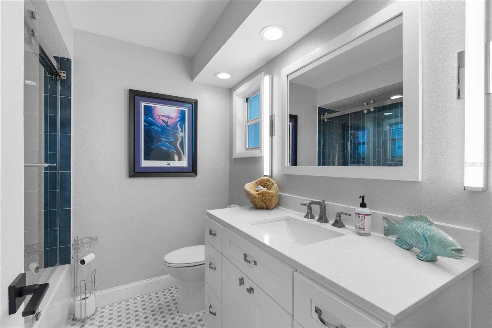 68 S WINDWARD ISLAND W, Clearwater Beach, FL 33767 68 S WINDWARD ISLAND W, Clearwater Beach, FL 33767