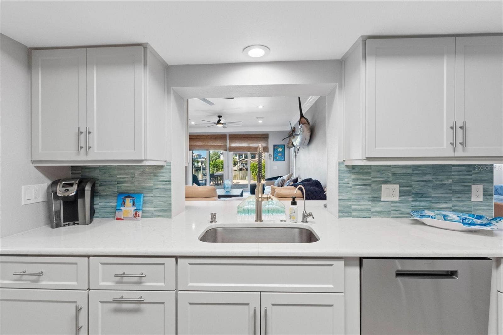 68 S WINDWARD ISLAND W, Clearwater Beach, FL 33767 68 S WINDWARD ISLAND W, Clearwater Beach, FL 33767
