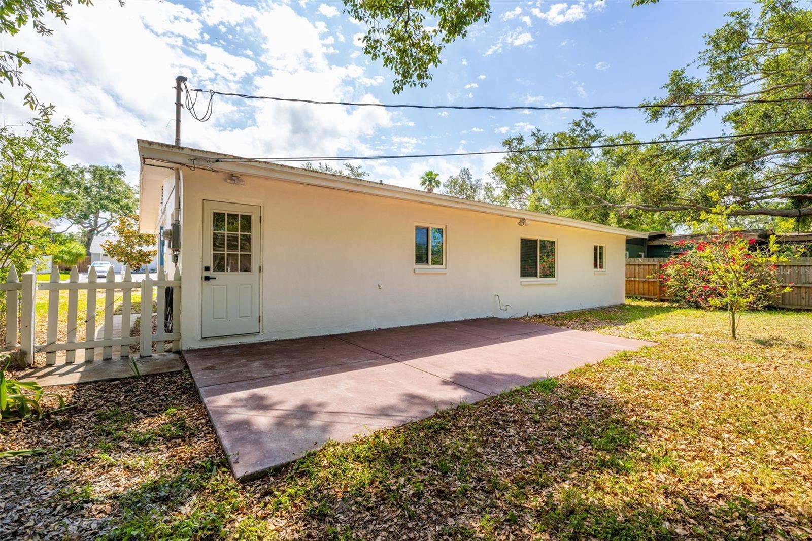 1500 SAN MATEO DRIVE, Dunedin, FL 34698 1500 SAN MATEO DRIVE, Dunedin, FL 34698
