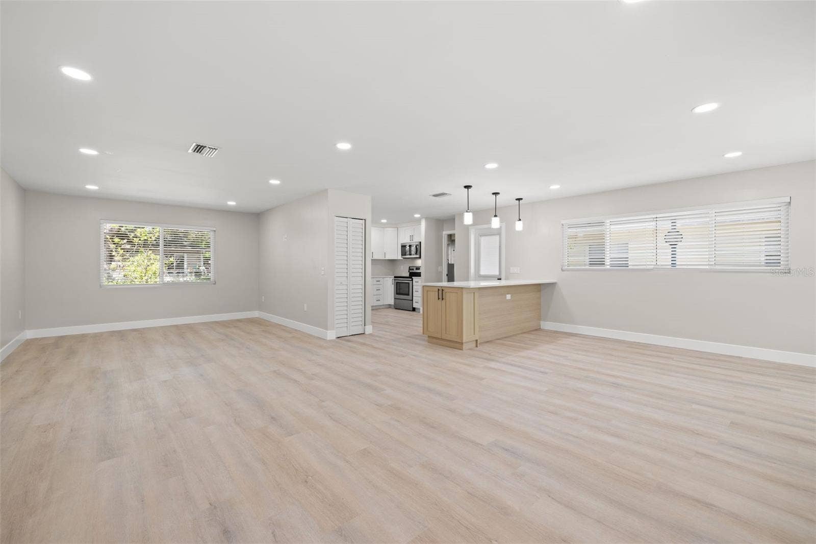 1500 SAN MATEO DRIVE, Dunedin, FL 34698 1500 SAN MATEO DRIVE, Dunedin, FL 34698