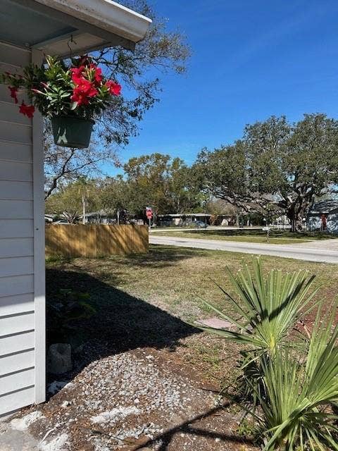 2982 MEADOW VIEW AVENUE, Largo, FL 33771 2982 MEADOW VIEW AVENUE, Largo, FL 33771