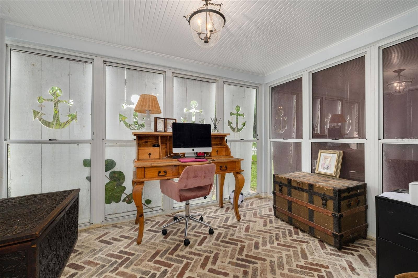 729 26TH AVENUE N, St Petersburg, FL 33704 729 26TH AVENUE N, St Petersburg, FL 33704