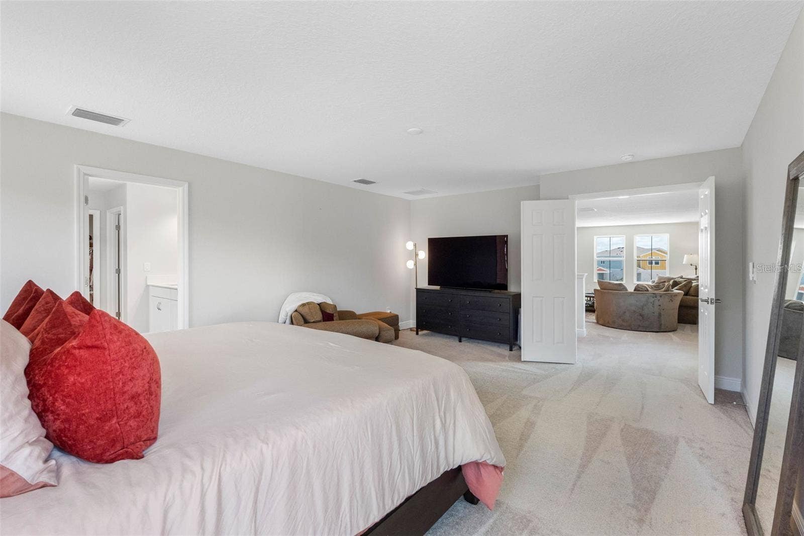 14868 SUMMER BRANCH DRIVE, Lithia, FL 33547 Primary suite with double doors and room for a sitting area