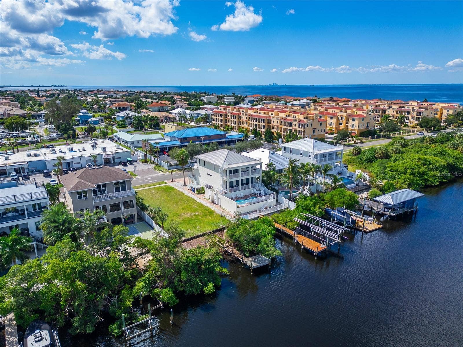 1317 APOLLO BEACH BOULEVARD, Apollo Beach, FL 33572 1317 APOLLO BEACH BOULEVARD, Apollo Beach, FL 33572