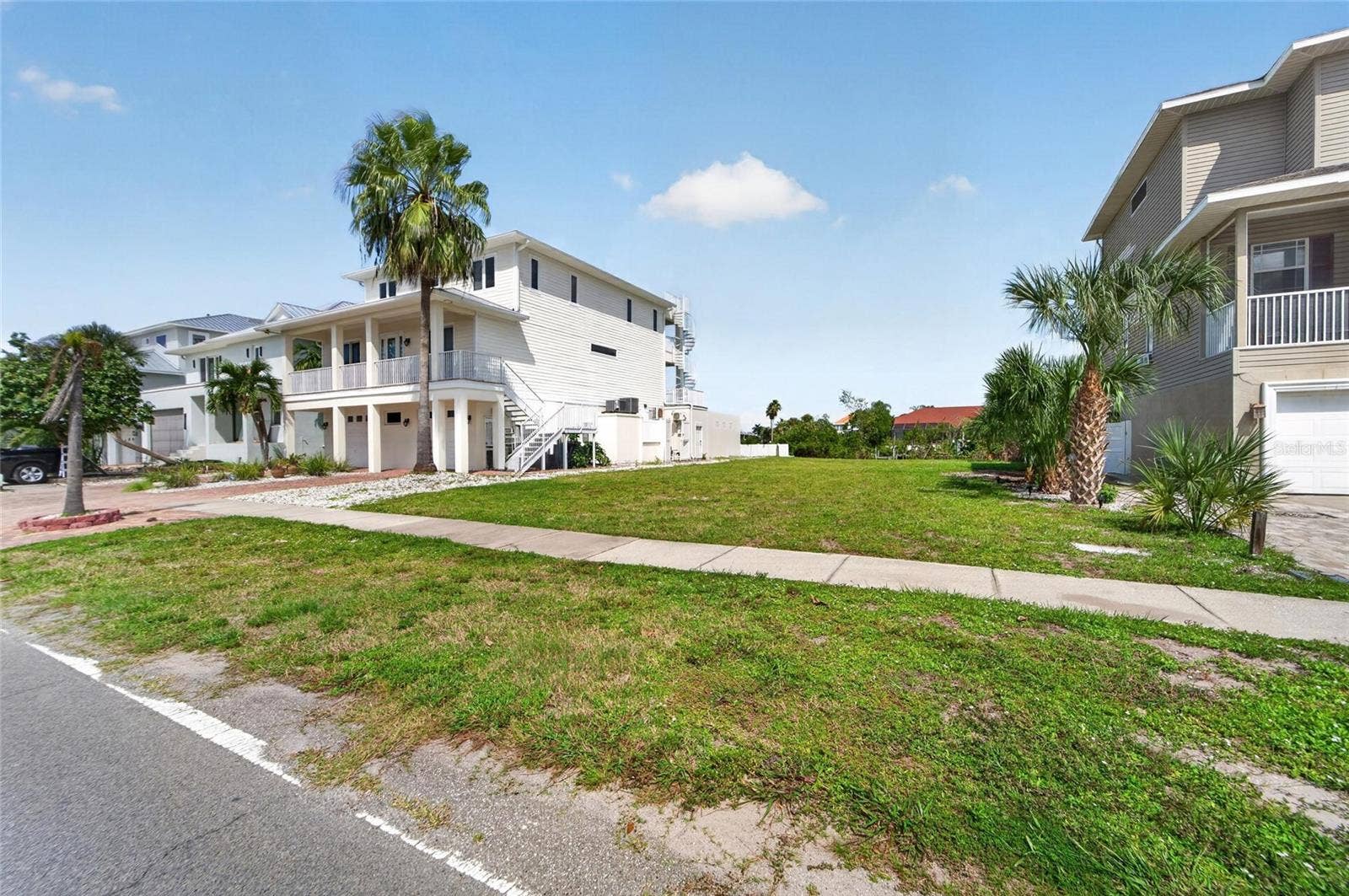 1317 APOLLO BEACH BOULEVARD, Apollo Beach, FL 33572 1317 APOLLO BEACH BOULEVARD, Apollo Beach, FL 33572