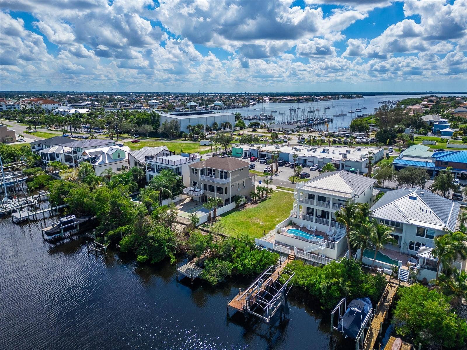 1317 APOLLO BEACH BOULEVARD, Apollo Beach, FL 33572 1317 APOLLO BEACH BOULEVARD, Apollo Beach, FL 33572