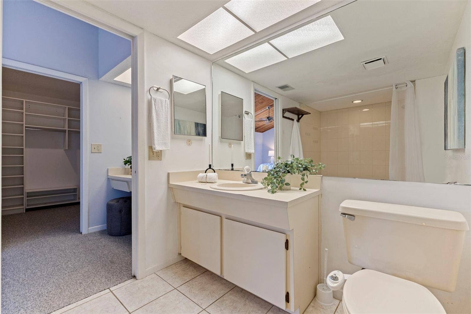 12242 2ND STREET E, Treasure Island, FL 33706
