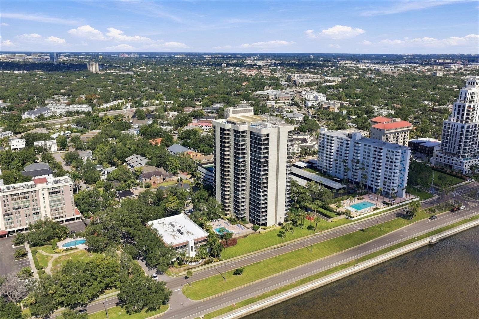 2413 BAYSHORE BOULEVARD, #1005, Tampa, FL 33629 2413 BAYSHORE BOULEVARD, #1005, Tampa, FL 33629