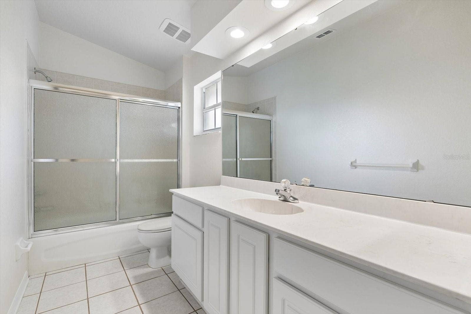 6864 BENDELOW DRIVE, Lakeland, FL 33810 6864 BENDELOW DRIVE, Lakeland, FL 33810