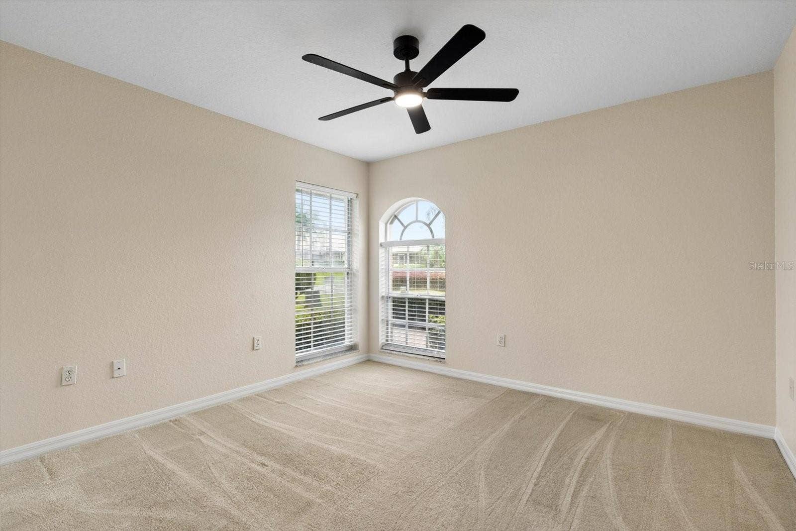 6864 BENDELOW DRIVE, Lakeland, FL 33810 6864 BENDELOW DRIVE, Lakeland, FL 33810
