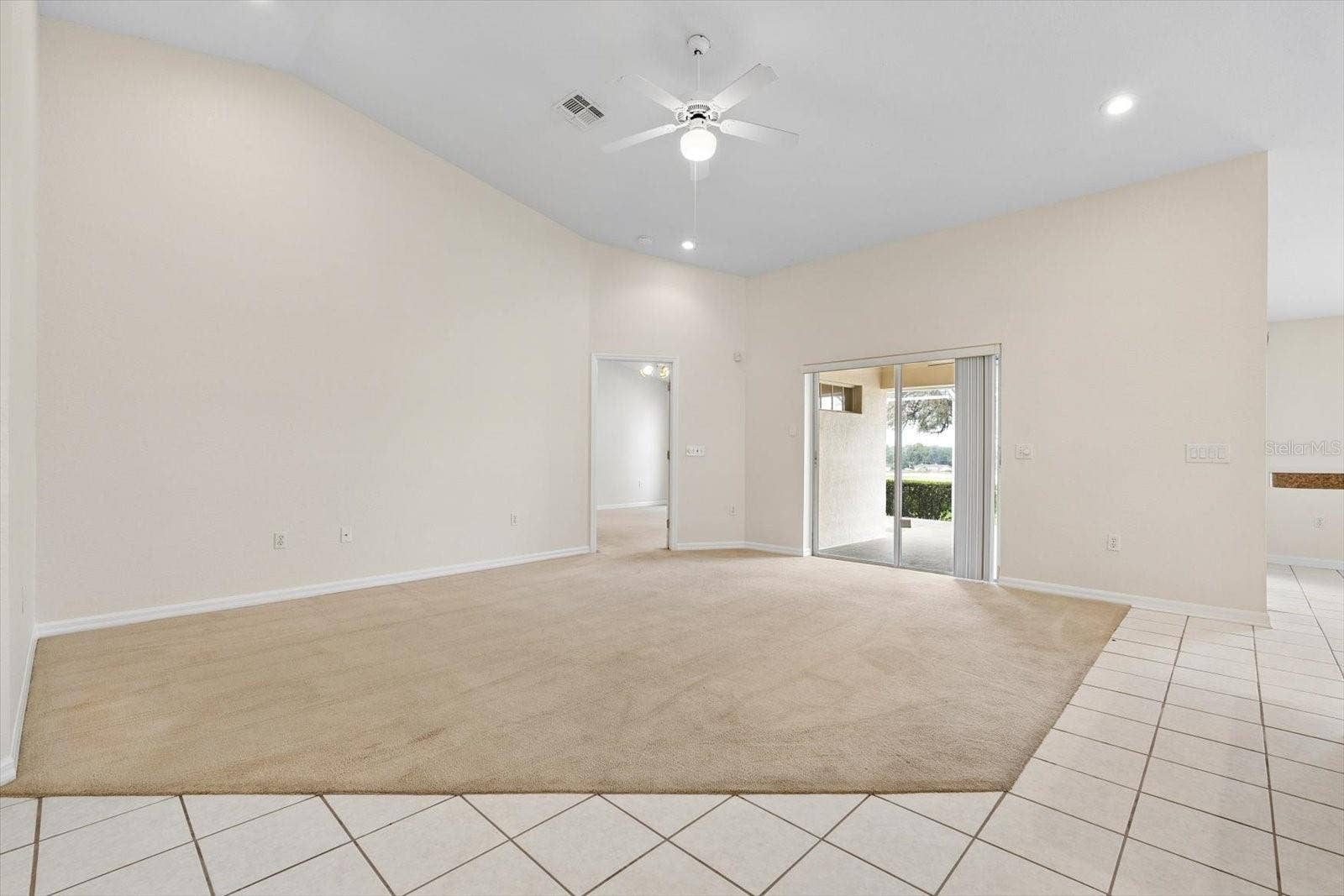 6864 BENDELOW DRIVE, Lakeland, FL 33810 6864 BENDELOW DRIVE, Lakeland, FL 33810
