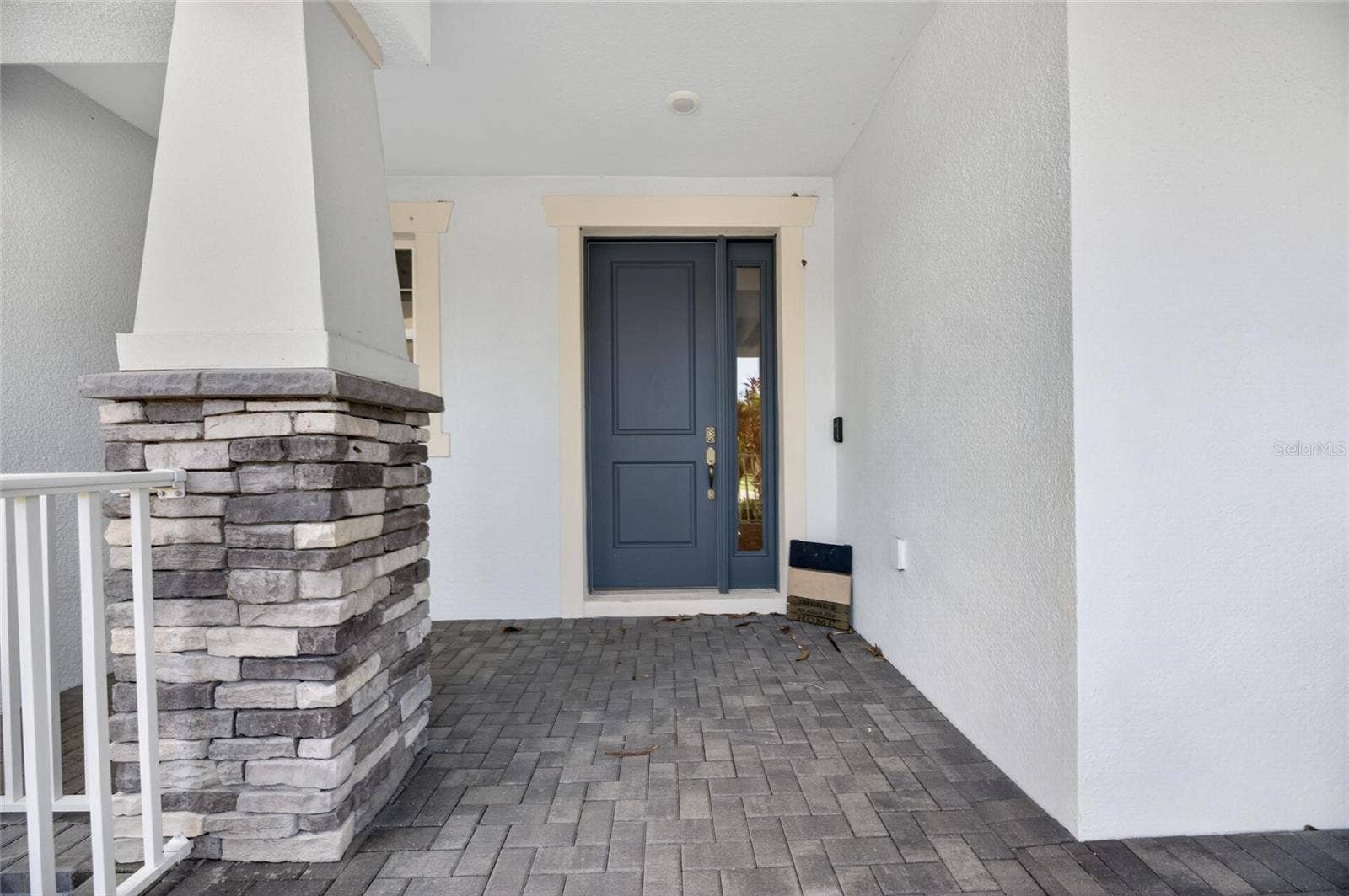 816 MANNS HARBOR DRIVE, Apollo Beach, FL 33572 816 MANNS HARBOR DRIVE, Apollo Beach, FL 33572