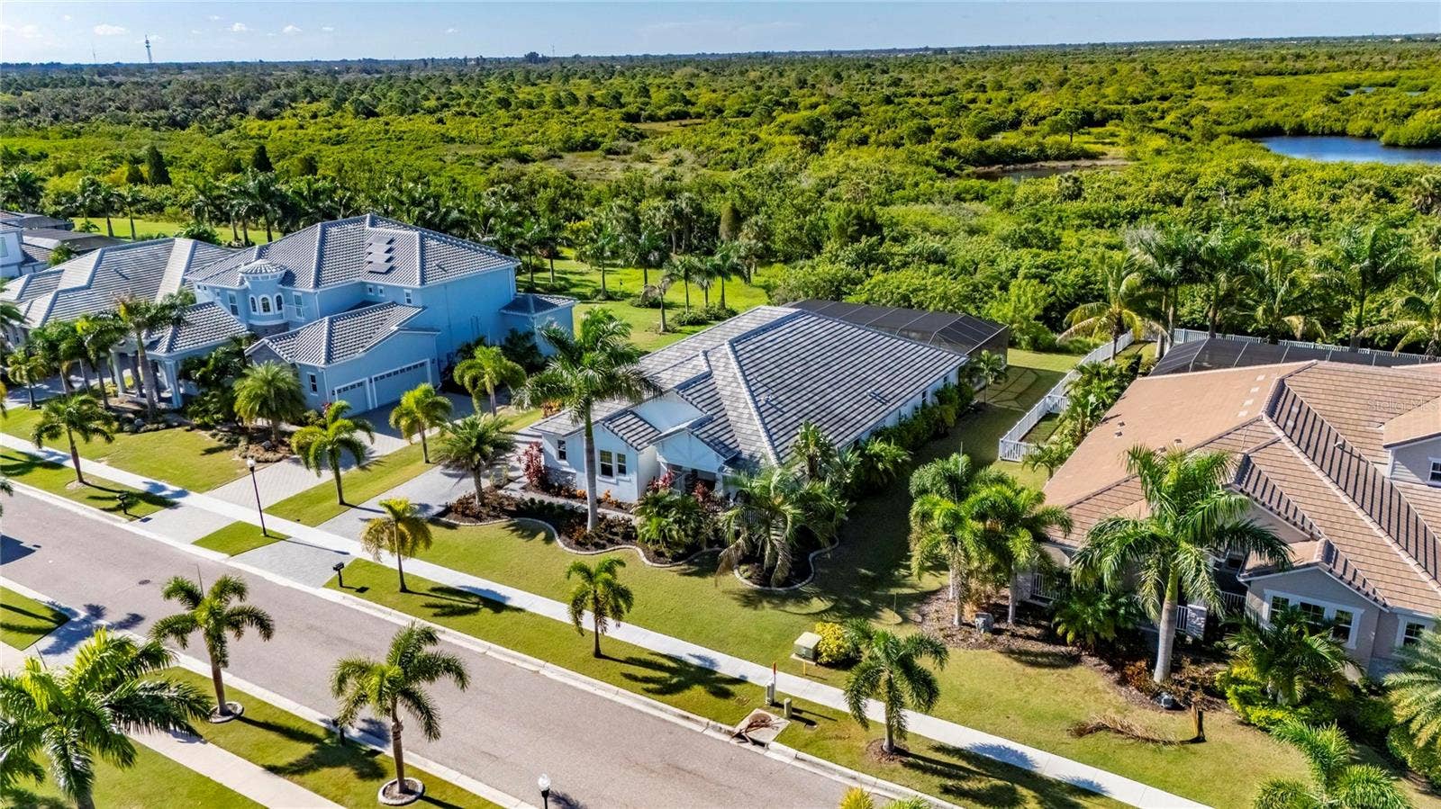 816 MANNS HARBOR DRIVE, Apollo Beach, FL 33572 816 MANNS HARBOR DRIVE, Apollo Beach, FL 33572