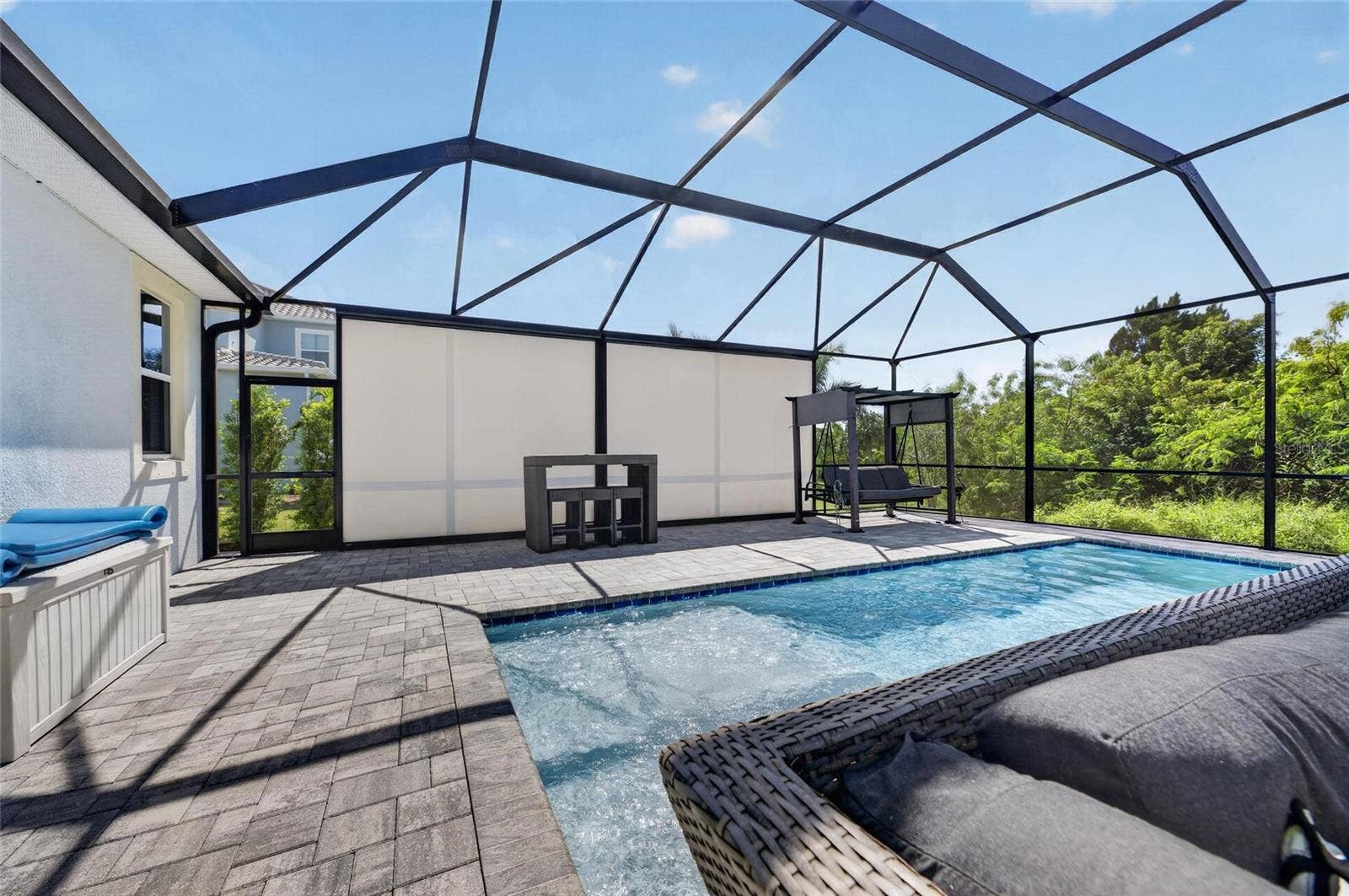 816 MANNS HARBOR DRIVE, Apollo Beach, FL 33572 816 MANNS HARBOR DRIVE, Apollo Beach, FL 33572