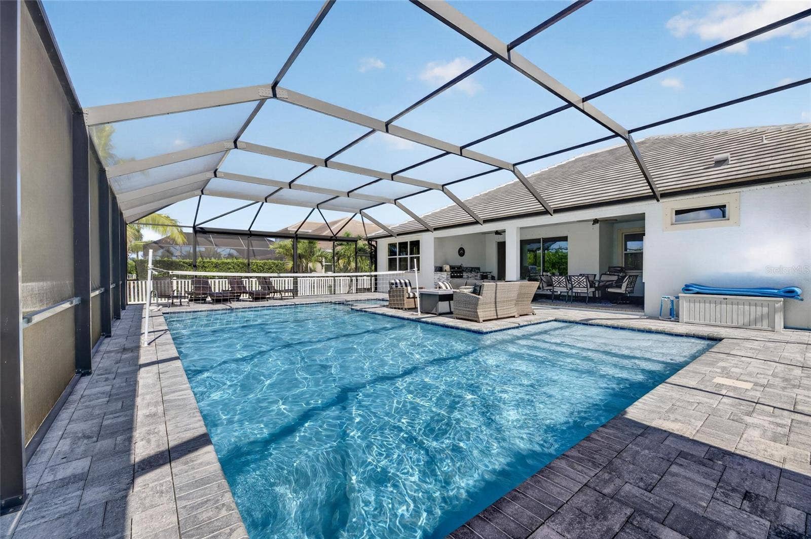 816 MANNS HARBOR DRIVE, Apollo Beach, FL 33572 816 MANNS HARBOR DRIVE, Apollo Beach, FL 33572