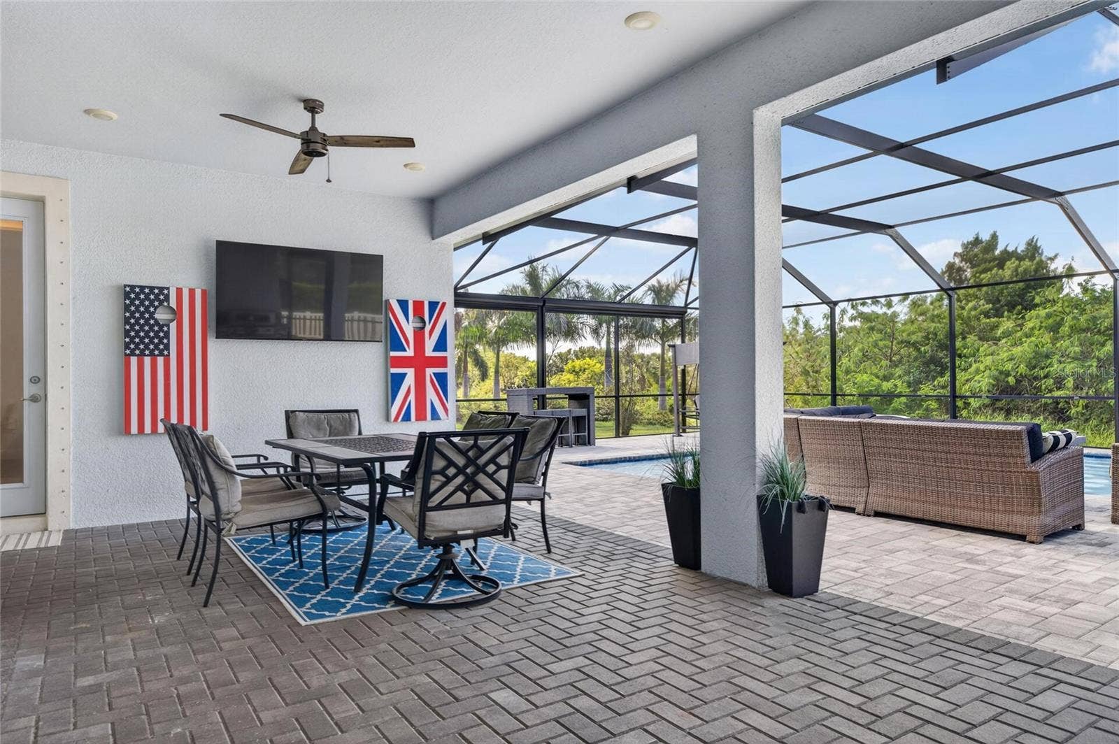 816 MANNS HARBOR DRIVE, Apollo Beach, FL 33572 816 MANNS HARBOR DRIVE, Apollo Beach, FL 33572