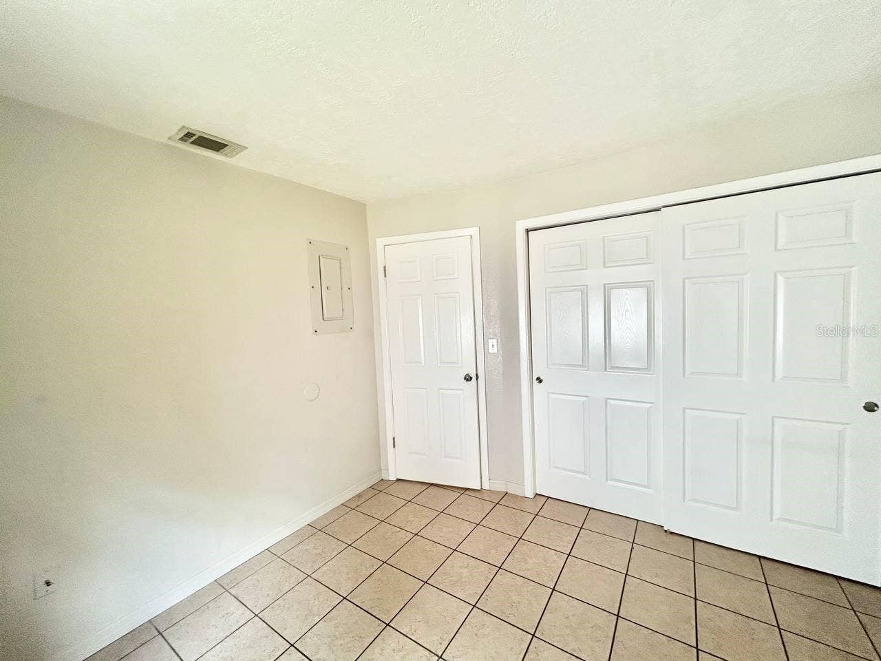 5800 MONTANA AVENUE, New Port Richey, FL 34652