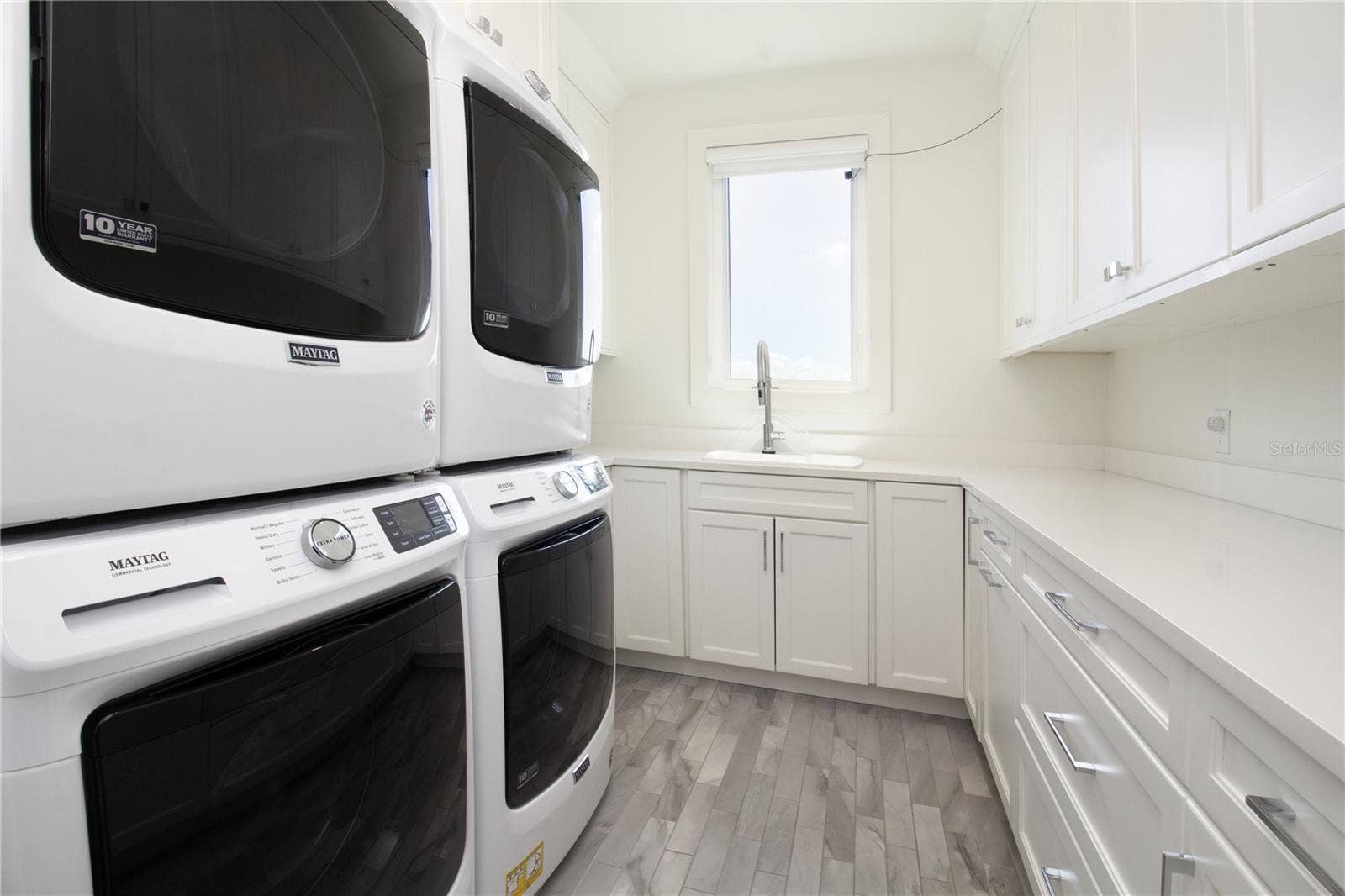 271 S JULIA CIRCLE, St Pete Beach, FL 33706 Laundry Room