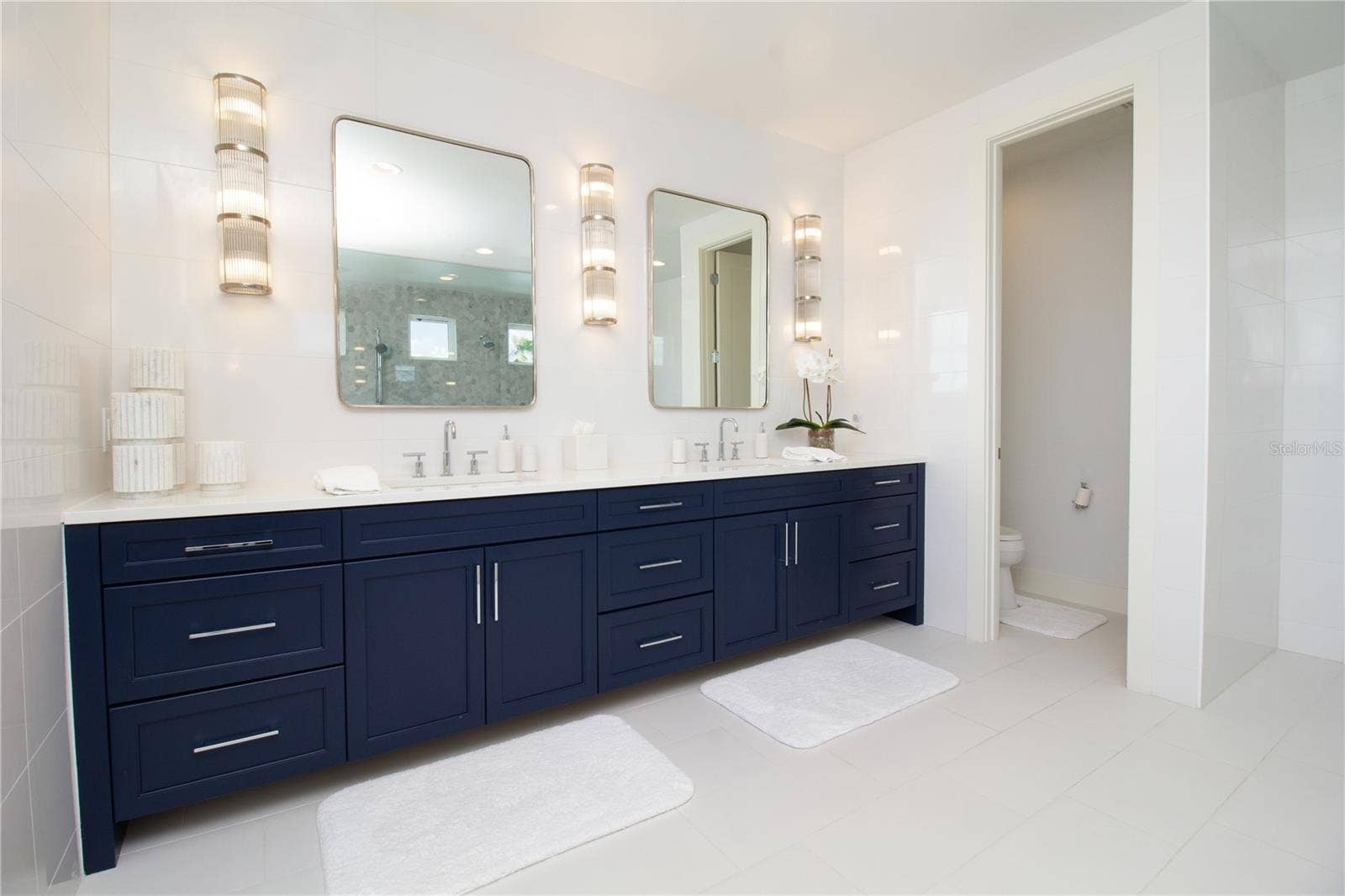 271 S JULIA CIRCLE, St Pete Beach, FL 33706 Primary En Suite
