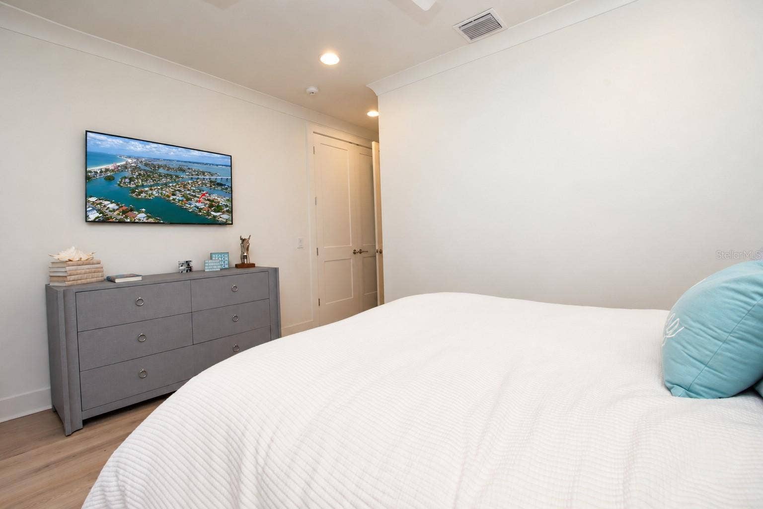 271 S JULIA CIRCLE, St Pete Beach, FL 33706 Bedroom 2