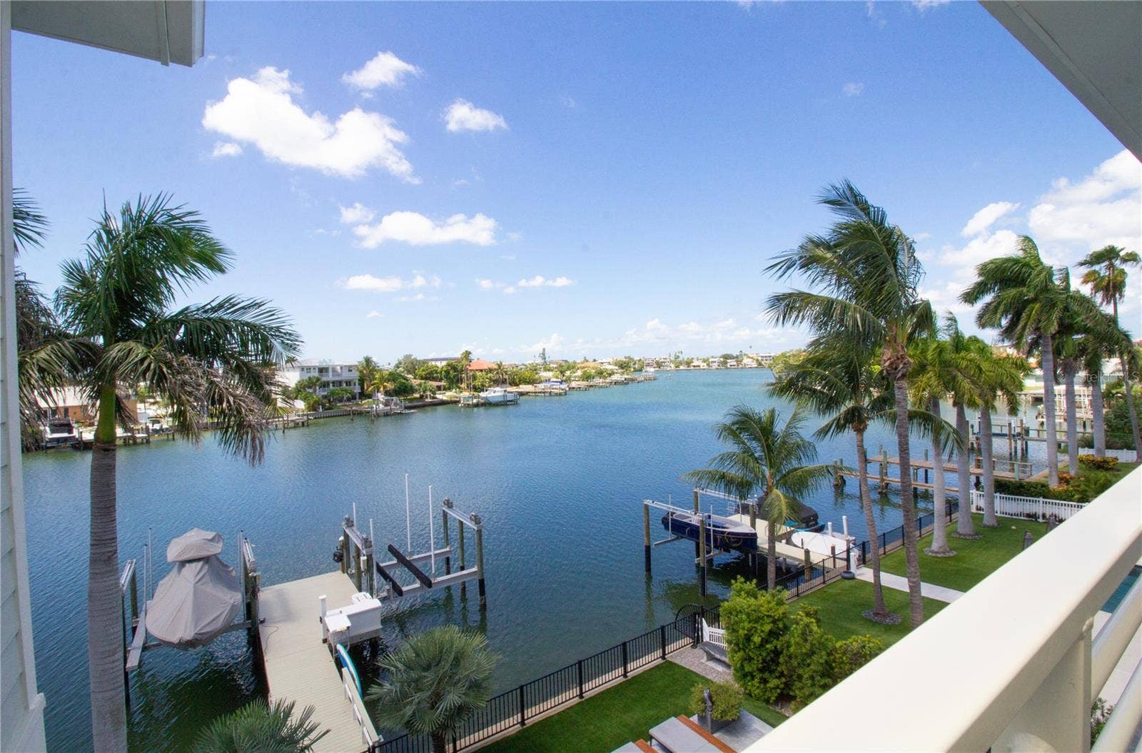 271 S JULIA CIRCLE, St Pete Beach, FL 33706 271 S JULIA CIRCLE, St Pete Beach, FL 33706