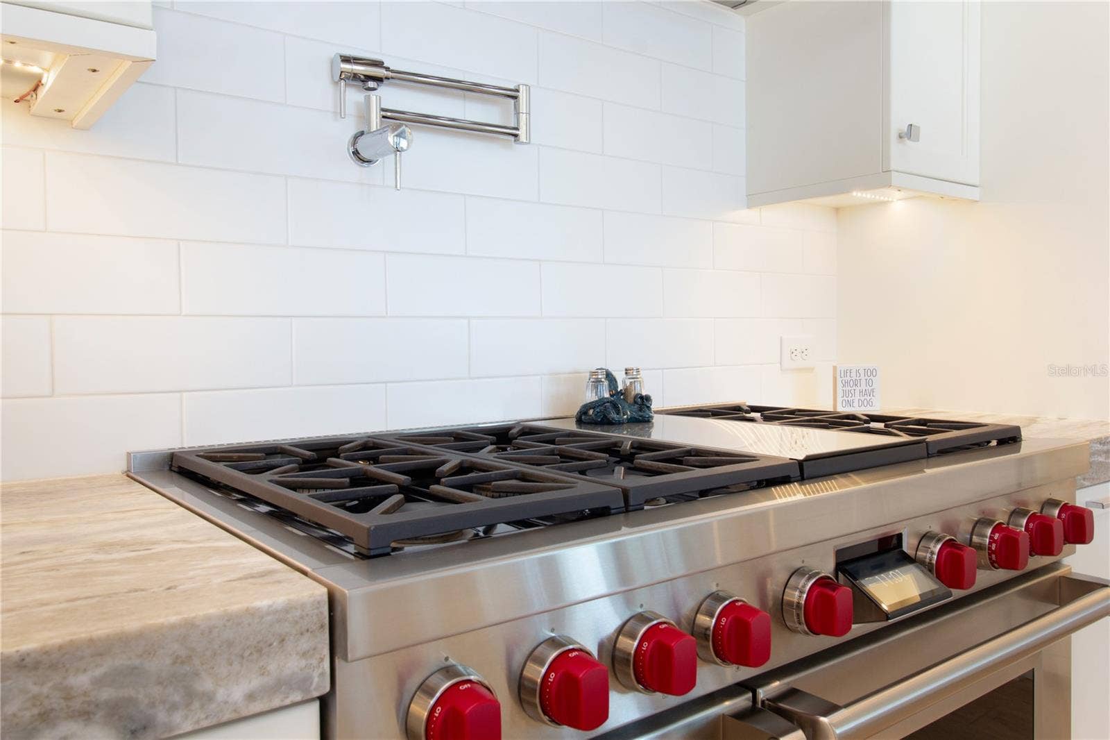 271 S JULIA CIRCLE, St Pete Beach, FL 33706 271 S JULIA CIRCLE, St Pete Beach, FL 33706