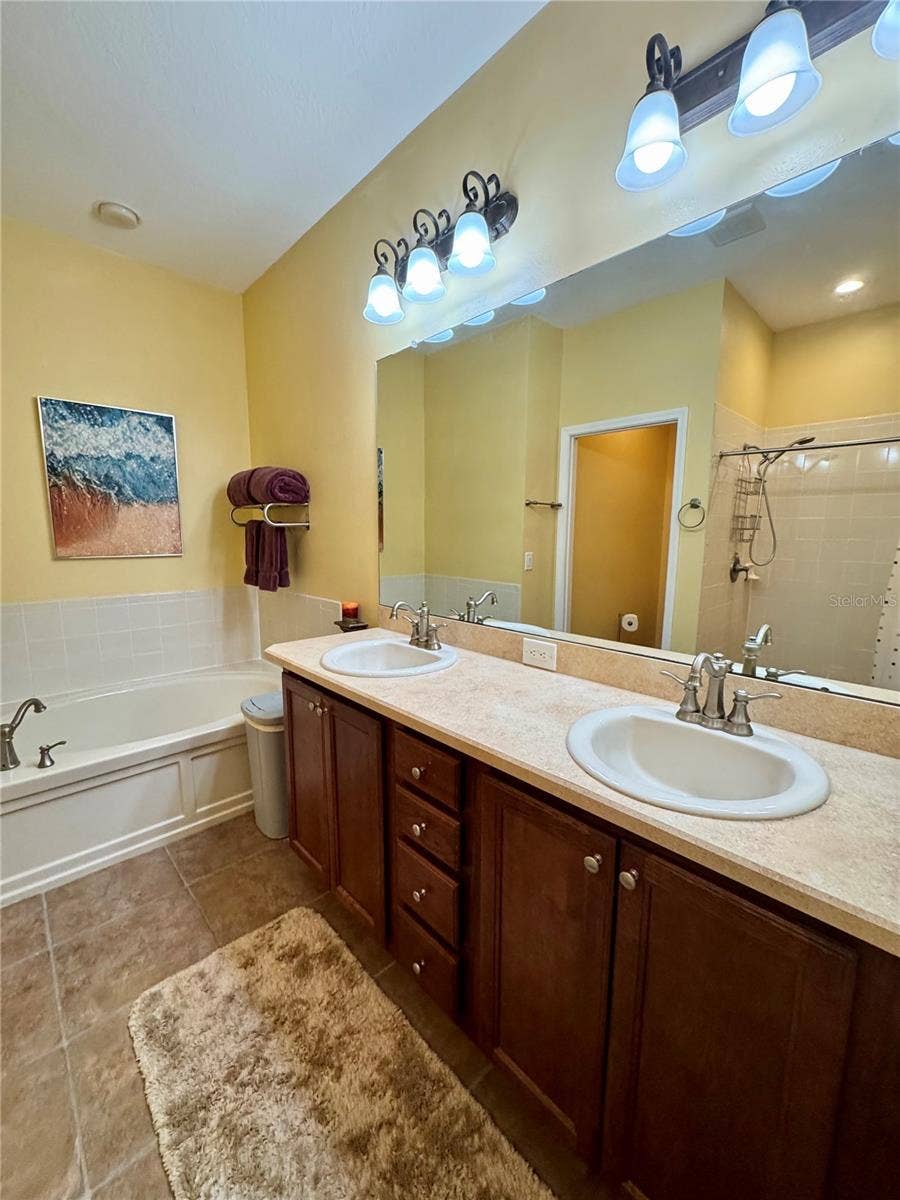 13350 MEADOW GOLF AVENUE, Hudson, FL 34669 13350 MEADOW GOLF AVENUE, Hudson, FL 34669