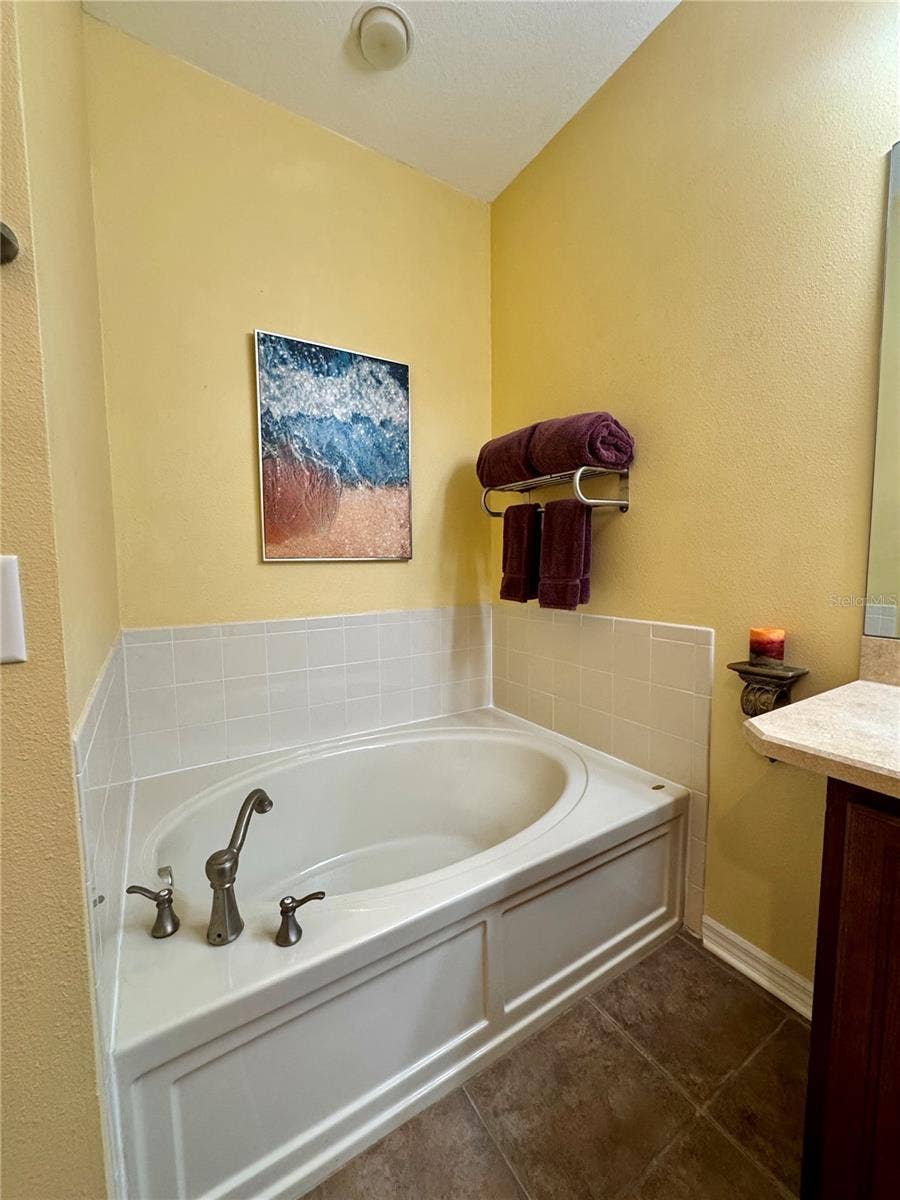 13350 MEADOW GOLF AVENUE, Hudson, FL 34669 13350 MEADOW GOLF AVENUE, Hudson, FL 34669