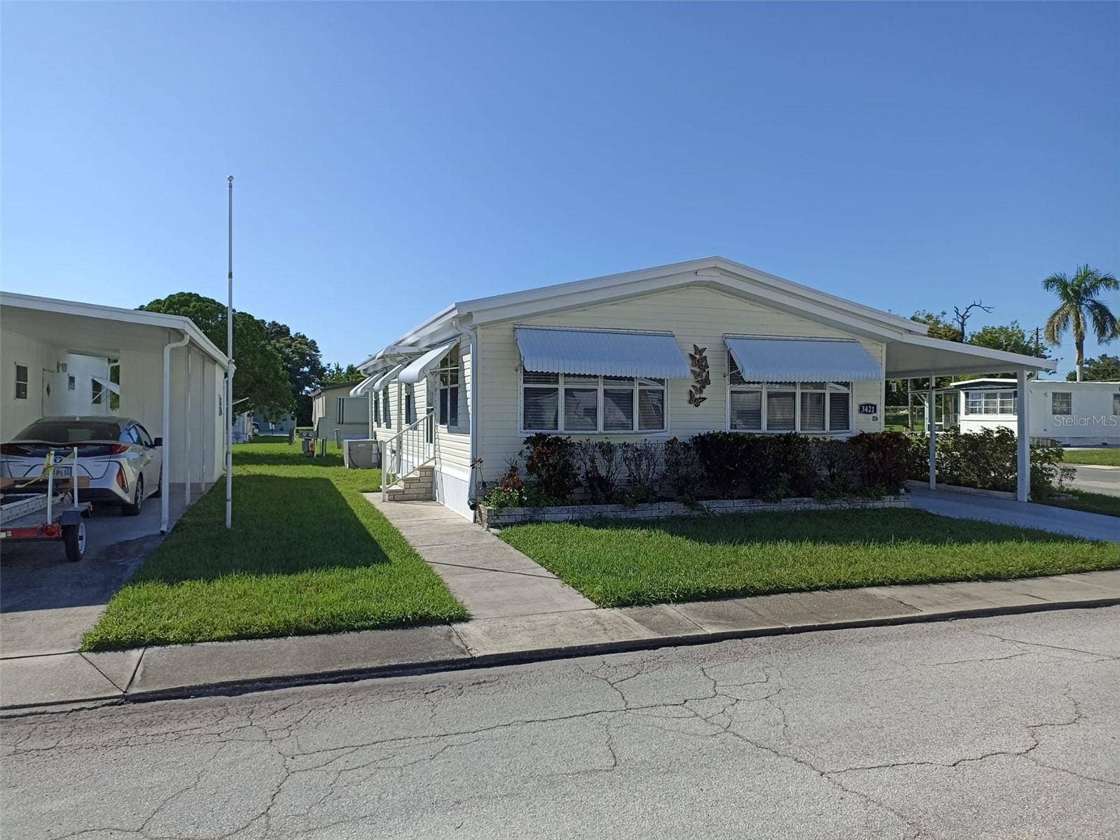 3421 HAMPSHIRE DRIVE, Holiday, FL 34690 3421 HAMPSHIRE DRIVE, Holiday, FL 34690