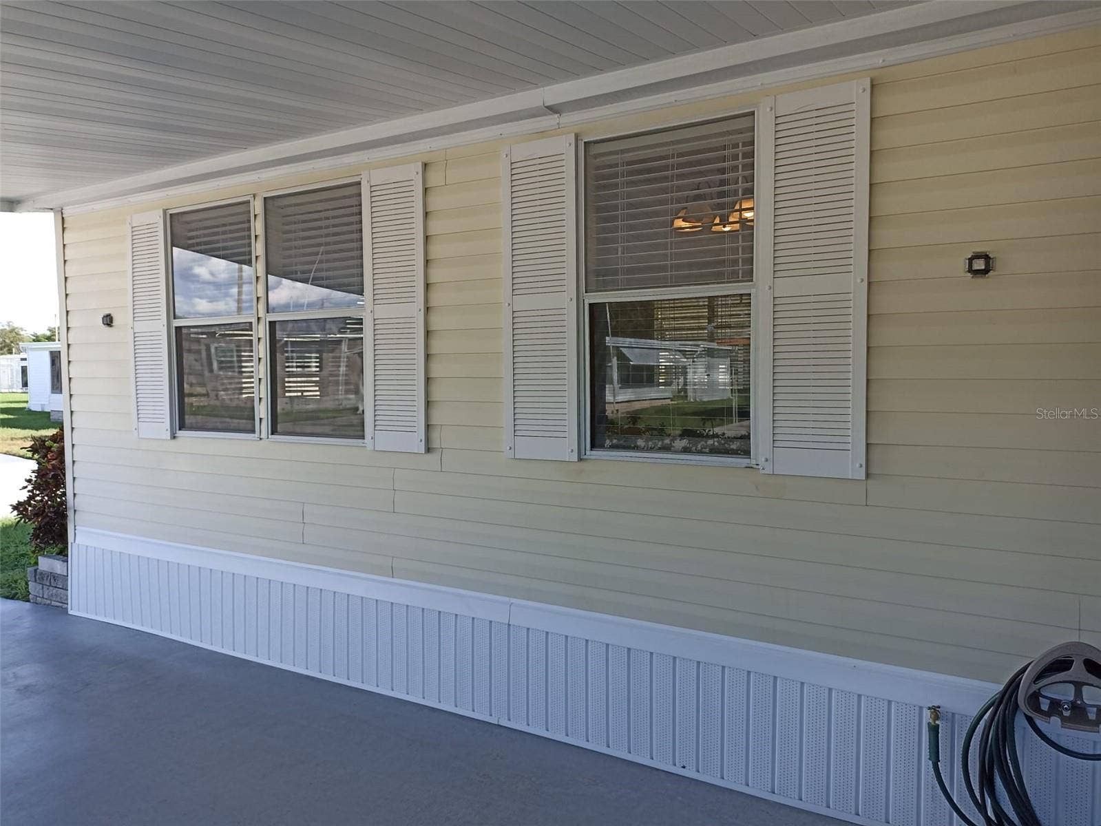 3421 HAMPSHIRE DRIVE, Holiday, FL 34690 3421 HAMPSHIRE DRIVE, Holiday, FL 34690