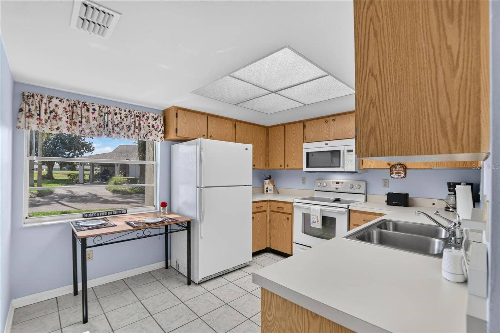 2017 HULLHOUSE DRIVE, Sun City Center, FL 33573 2017 HULLHOUSE DRIVE, Sun City Center, FL 33573