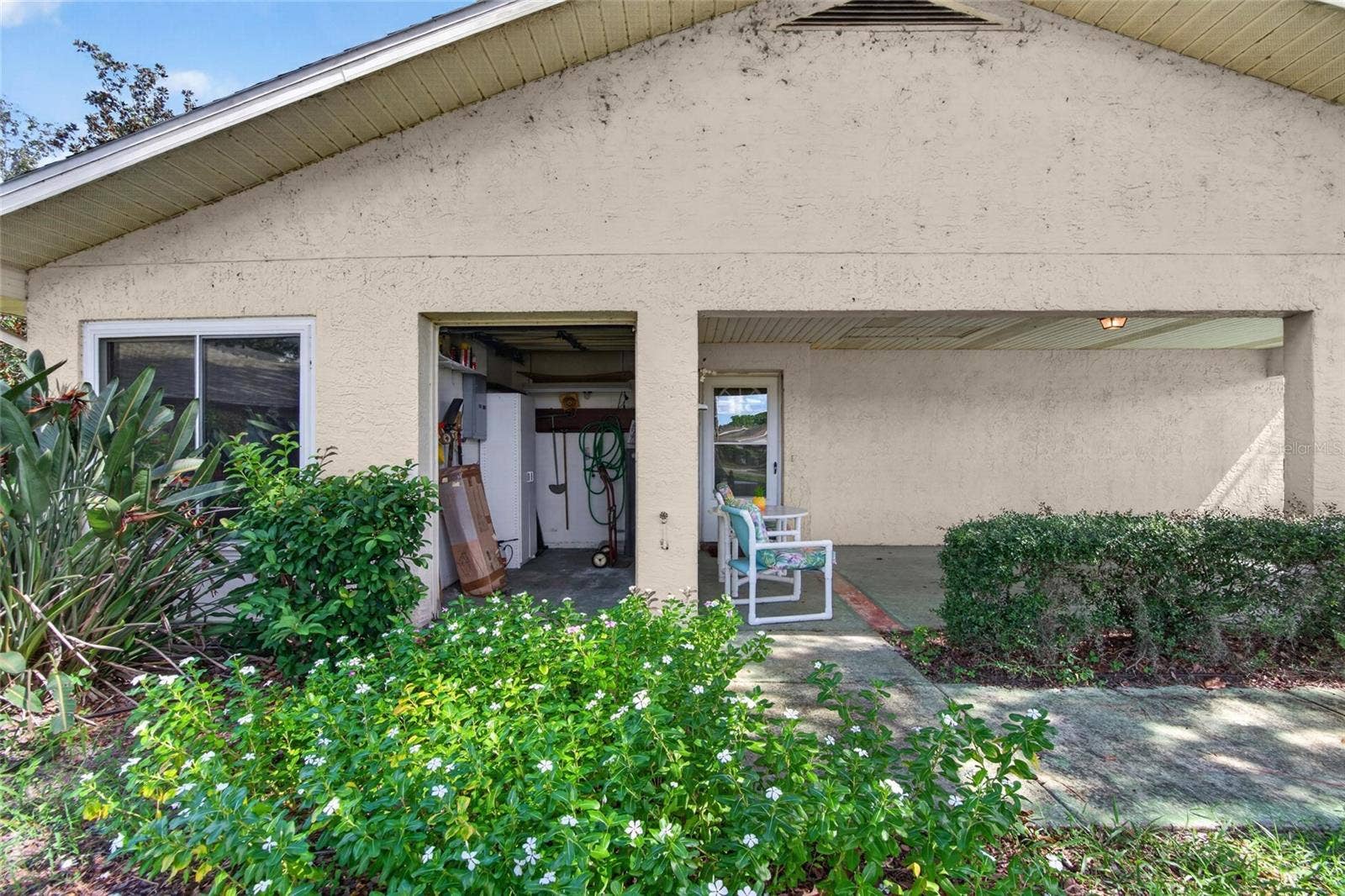 2017 HULLHOUSE DRIVE, Sun City Center, FL 33573 2017 HULLHOUSE DRIVE, Sun City Center, FL 33573