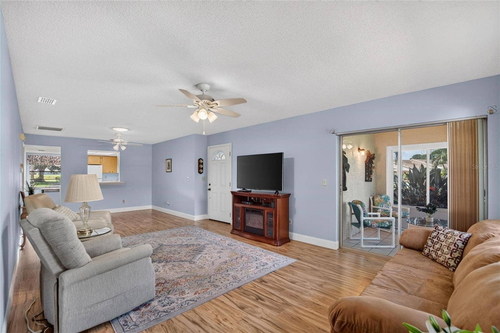 2017 HULLHOUSE DRIVE, Sun City Center, FL 33573 2017 HULLHOUSE DRIVE, Sun City Center, FL 33573
