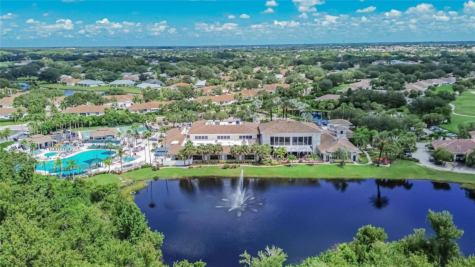 2017 HULLHOUSE DRIVE, Sun City Center, FL 33573 2017 HULLHOUSE DRIVE, Sun City Center, FL 33573