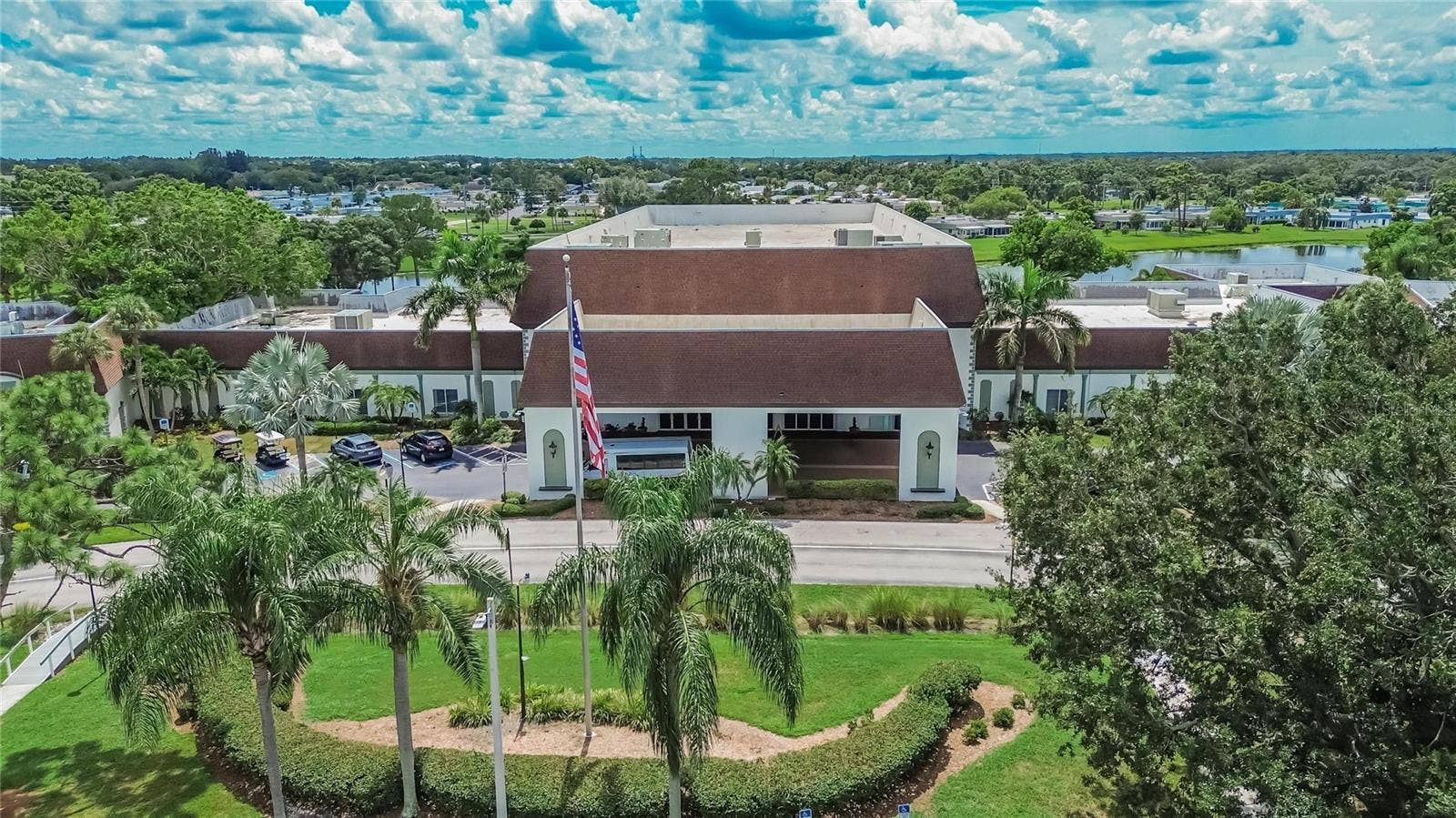 2017 HULLHOUSE DRIVE, Sun City Center, FL 33573 2017 HULLHOUSE DRIVE, Sun City Center, FL 33573