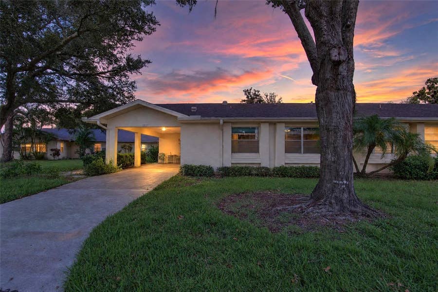 Property photo for 2017 HULLHOUSE DRIVE, Sun City Center, FL