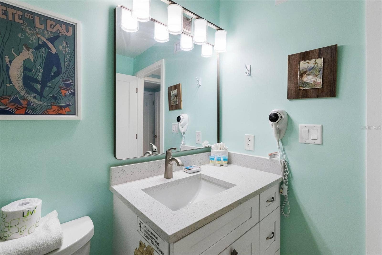 19417 GULF BOULEVARD, #C105, Indian Shores, FL 33785 19417 GULF BOULEVARD, #C105, Indian Shores, FL 33785