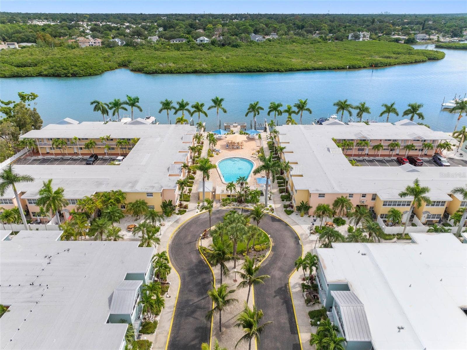 19417 GULF BOULEVARD, #C105, Indian Shores, FL 33785 19417 GULF BOULEVARD, #C105, Indian Shores, FL 33785